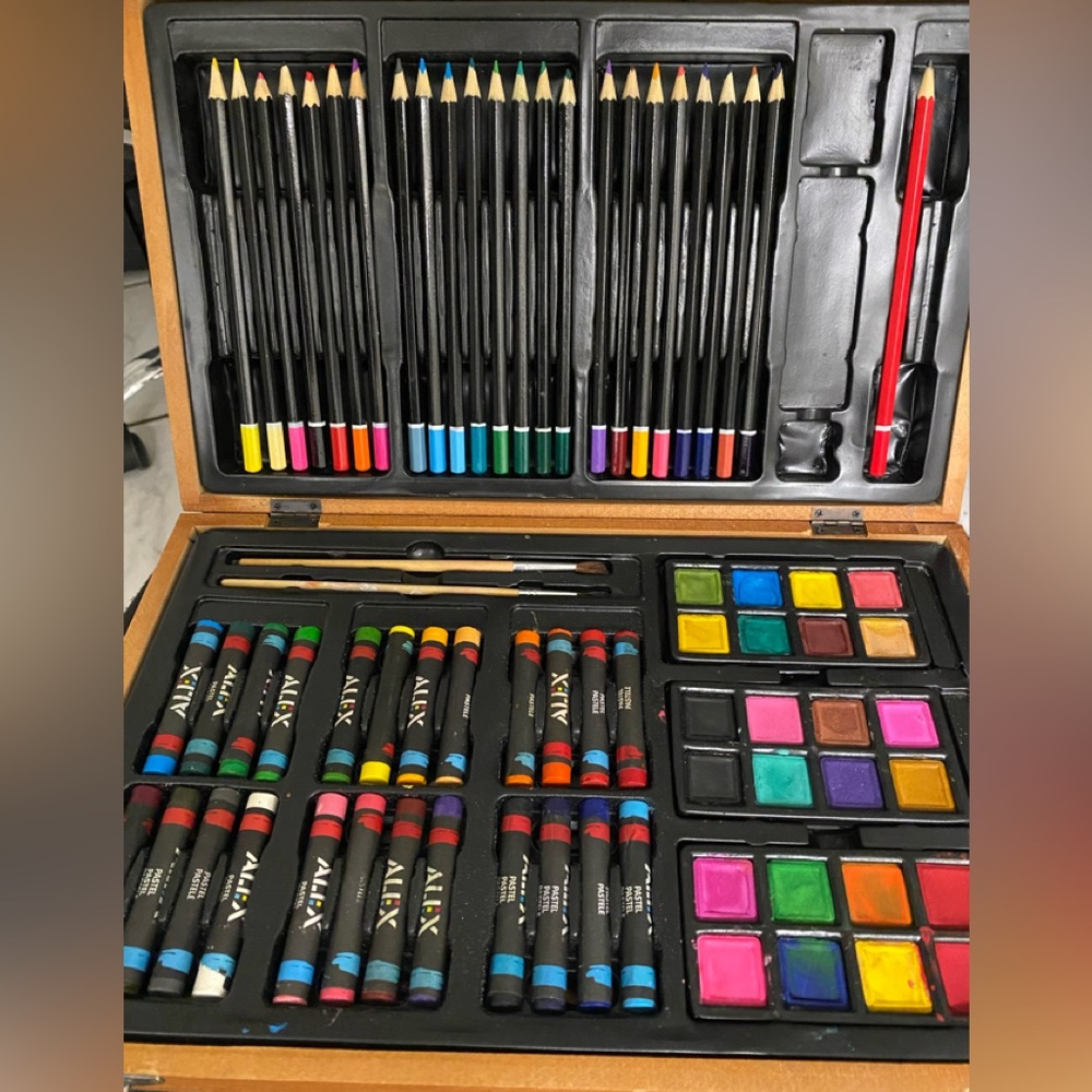 Alex Artist Studio Portable Art Set- pastels, watercolors, and pencils.